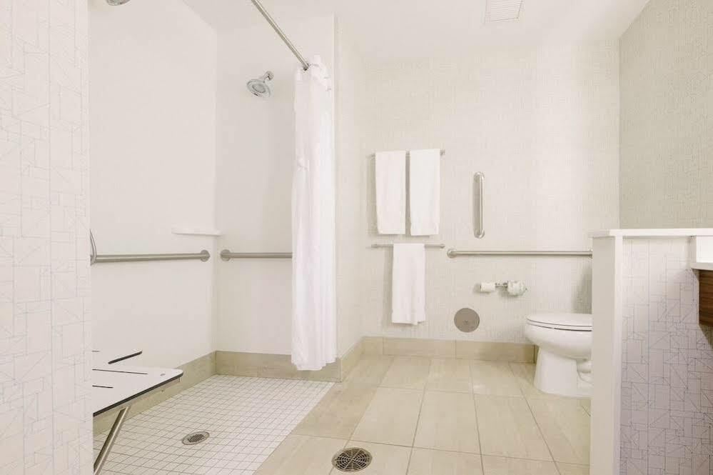 Holiday Inn Express & Suites Eagan - Minneapolis Area By Ihg Екстер'єр фото