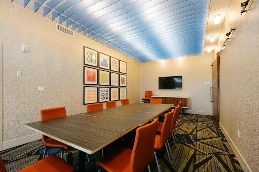 Holiday Inn Express & Suites Eagan - Minneapolis Area By Ihg Екстер'єр фото
