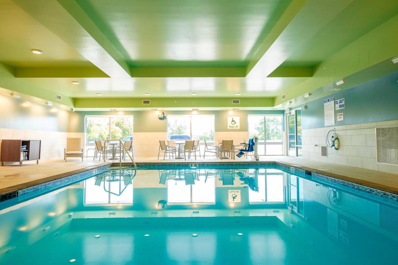 Holiday Inn Express & Suites Eagan - Minneapolis Area By Ihg Екстер'єр фото