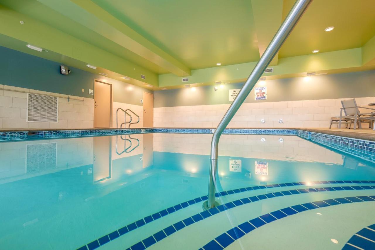 Holiday Inn Express & Suites Eagan - Minneapolis Area By Ihg Екстер'єр фото
